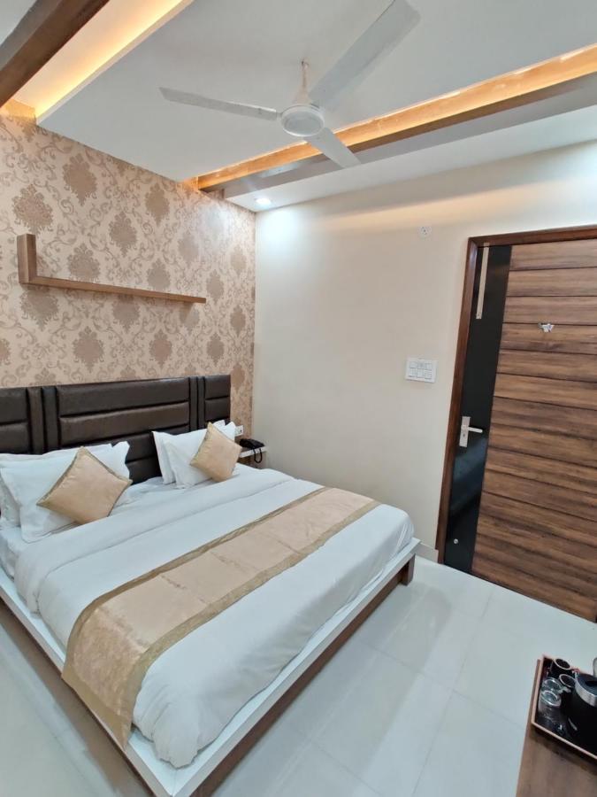 Hotel Guntas Residency à Amritsar Extérieur photo