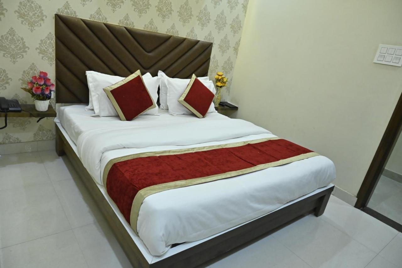 Hotel Guntas Residency à Amritsar Extérieur photo