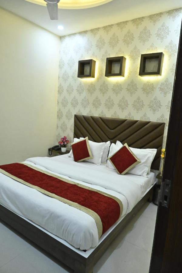 Hotel Guntas Residency à Amritsar Extérieur photo