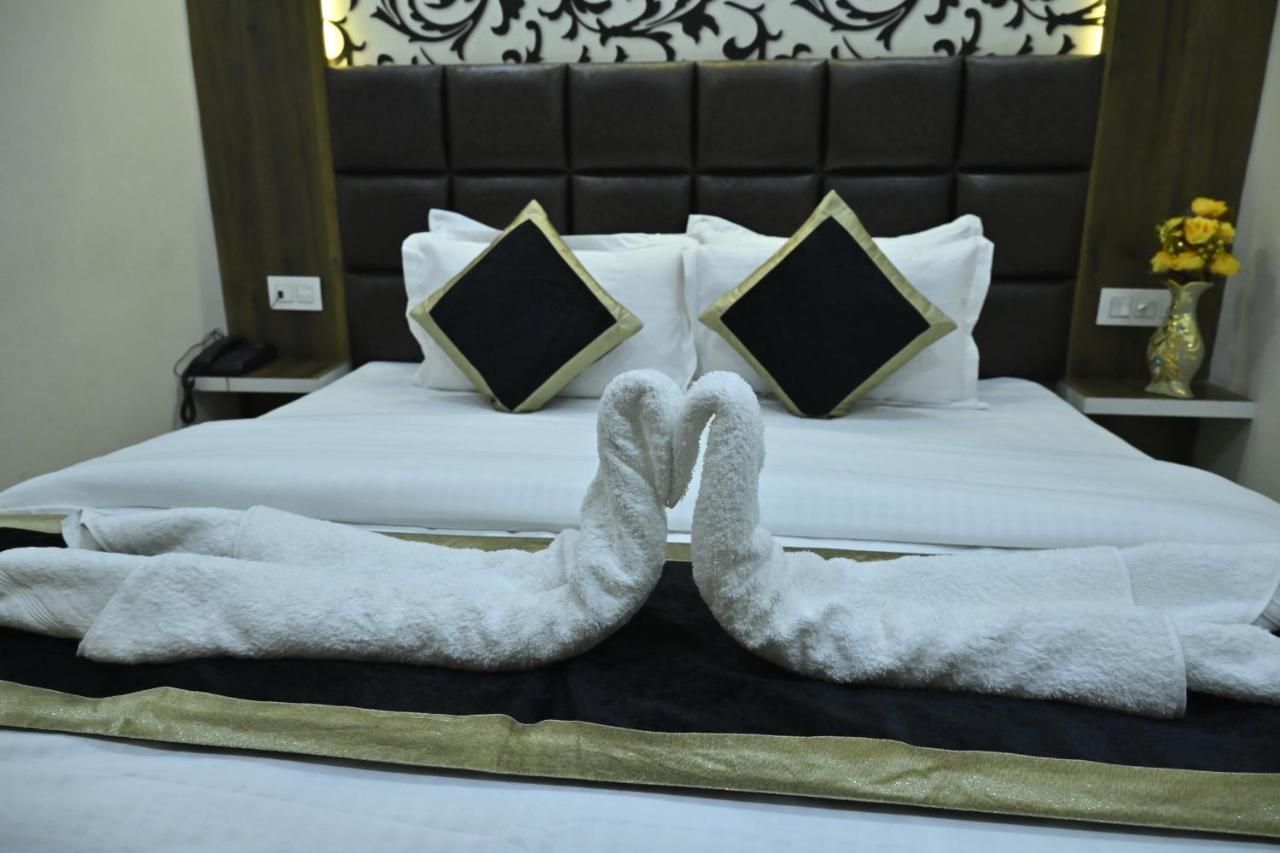 Hotel Guntas Residency à Amritsar Extérieur photo