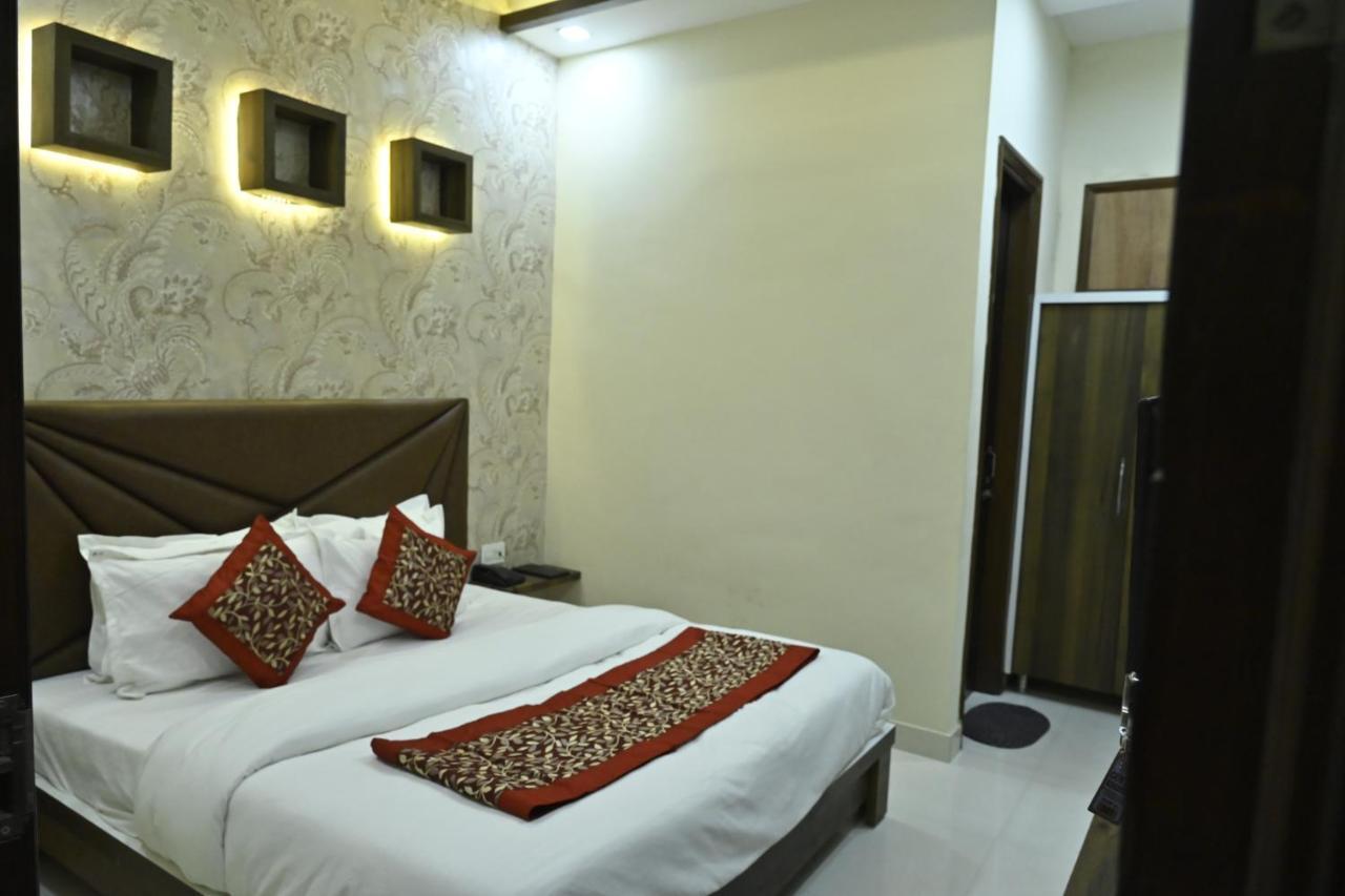 Hotel Guntas Residency à Amritsar Extérieur photo
